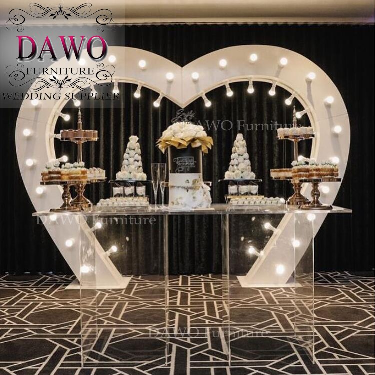Hot selling fully transparent acrylic table for newlyweds for events