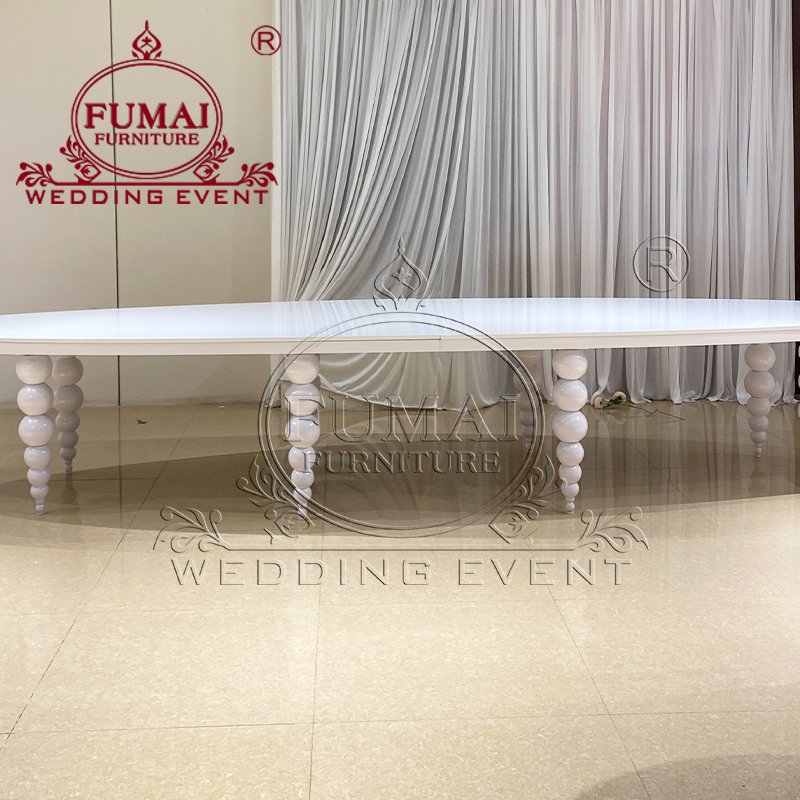 Oval Shape Ball Leg Luxury Event Banquet Hotel Dinning Stainless Steel Legs White Mdf Top Couple Table Wedding