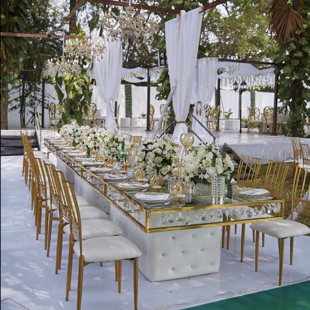 Romantic Metal Frame Glass Top Rectangle Stainless Steel Furniture For Wedding Table