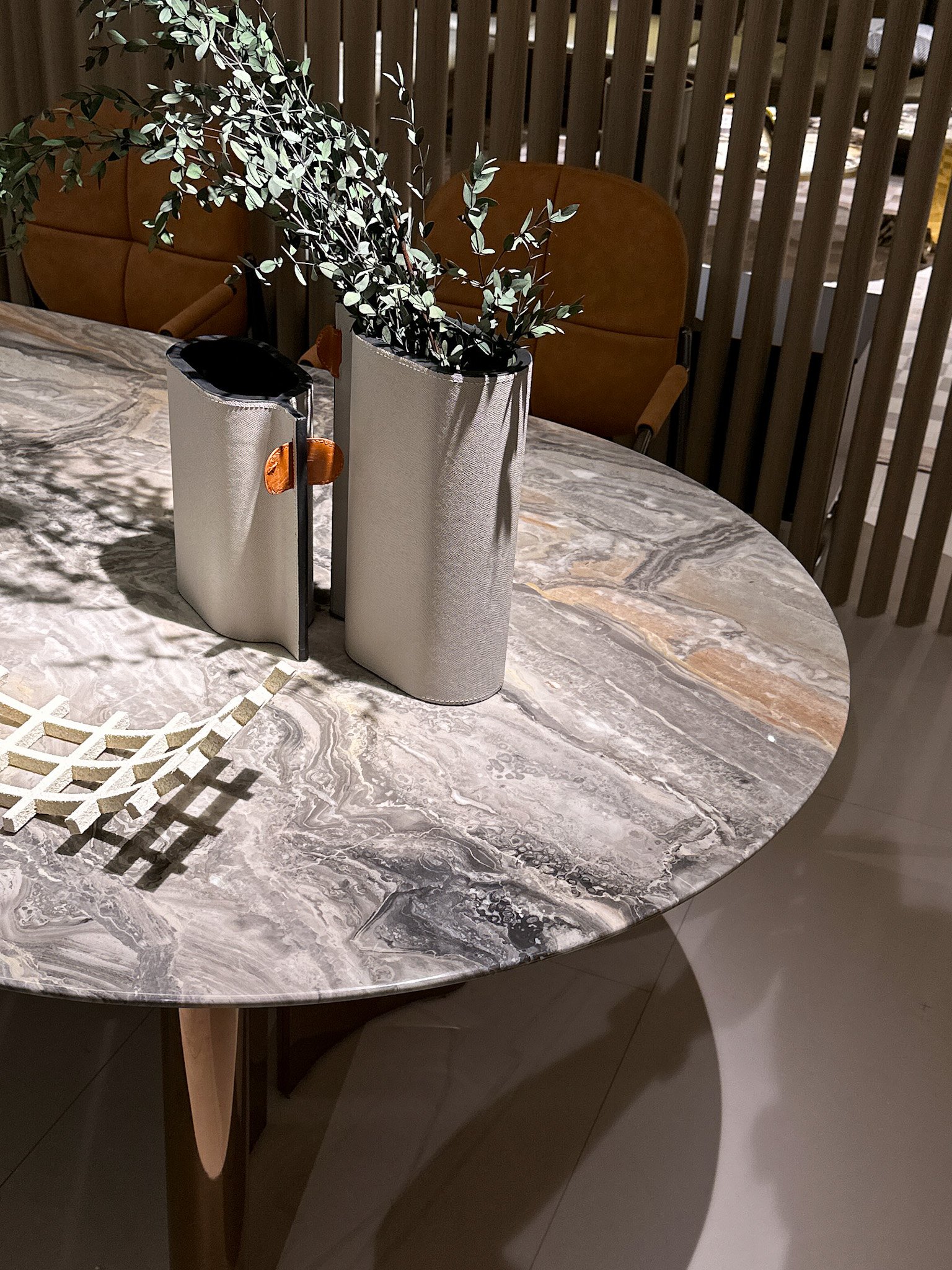 High Quality 8 -10 seats Marble Top Dining Table Italian Style Dining Room Furniture Natural Marble Stainless Steel Dining Table