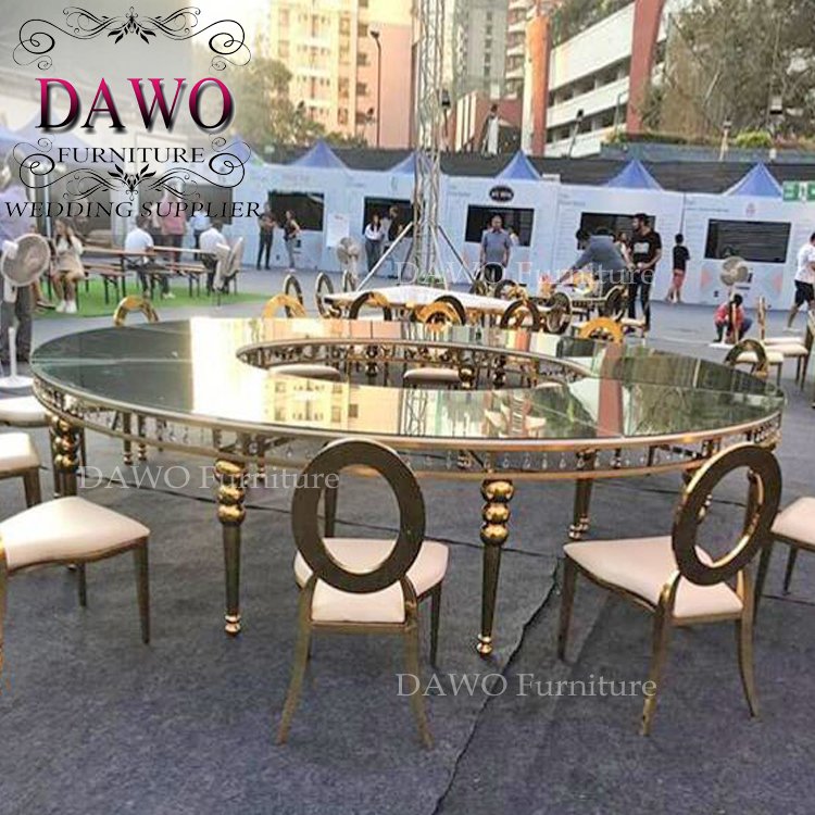 Different Shape Romantic metal frame stainless steel mdf top wedding table
