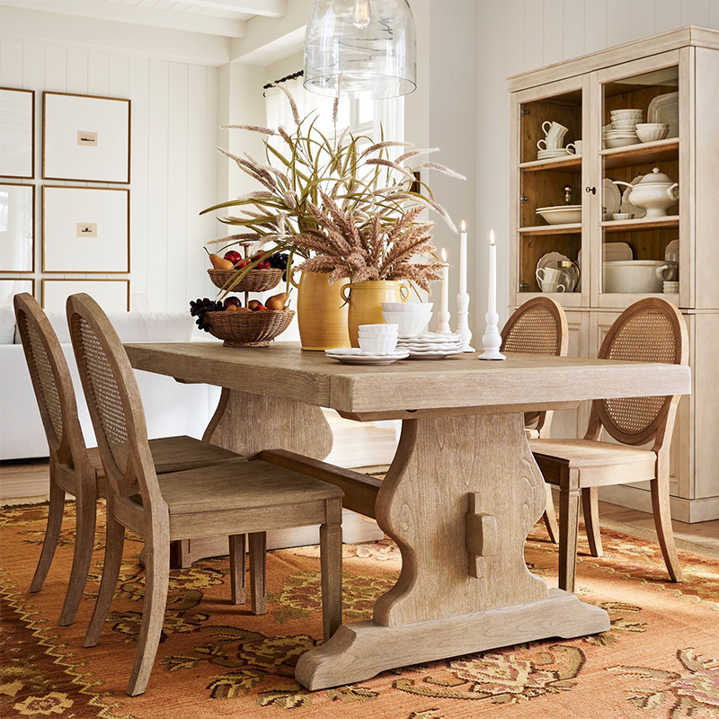 Mrs Woods New Arrival Solid Wooden Furniture Hand Craft High Quality Luxury Dining Table Set 4 Chairs