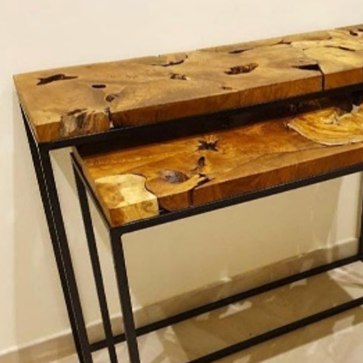 Two-Tiered Modern Design Wood Console Table Best Quality Outdoor Furniture from Indonesia for Hotel Hall or Living Room Use
