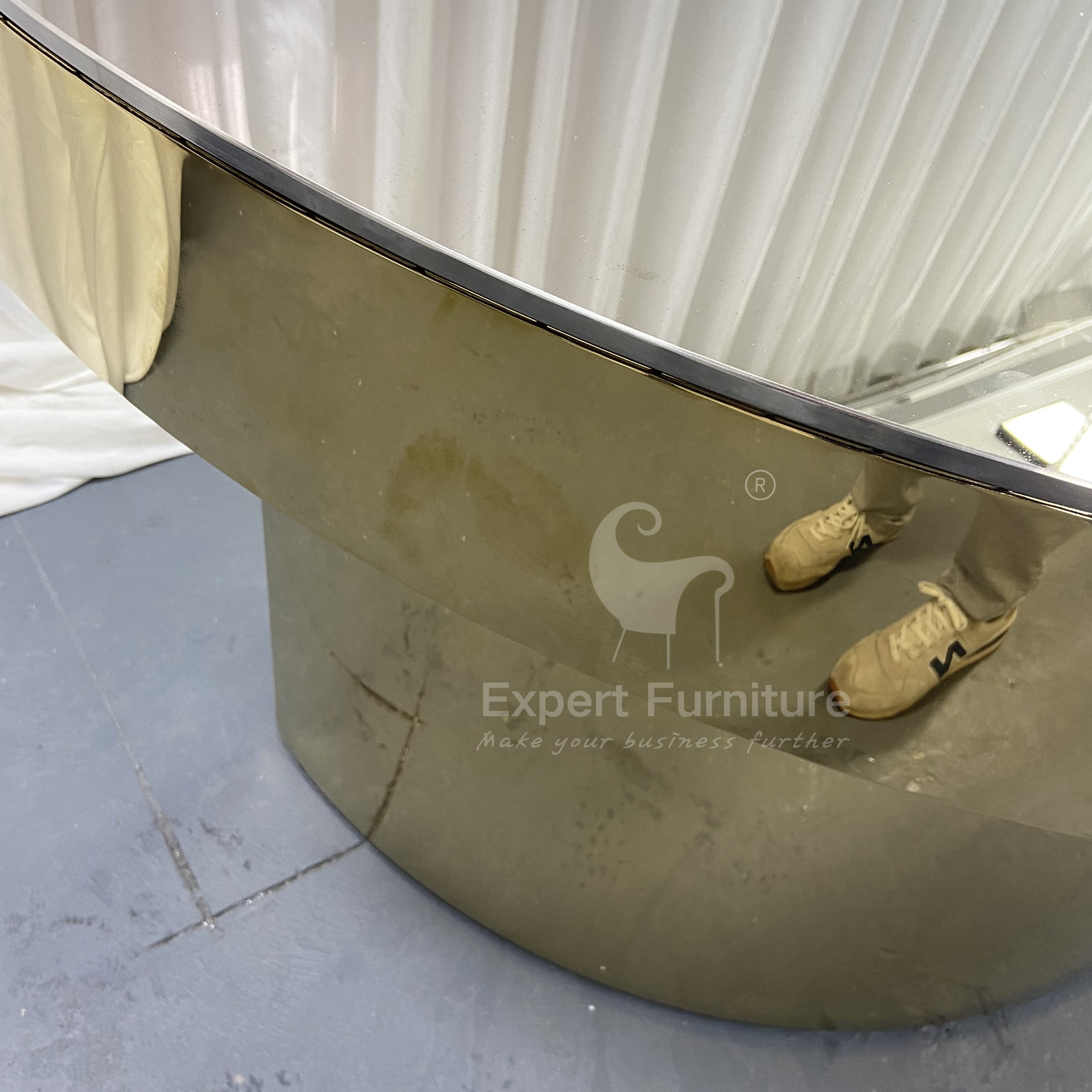 Wedding events decorative golden stainless steel half moon table