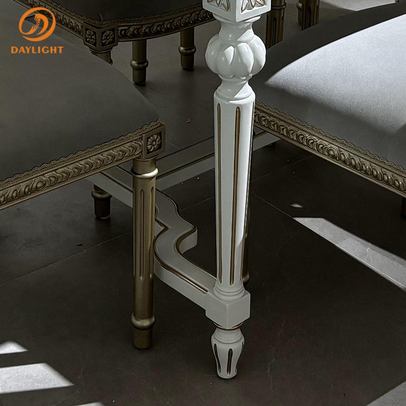 Hotel Royal Velvet European Furniture Customizable Wooden Villa Retro French Classic Chair Set High-End Solid Dining Room Table