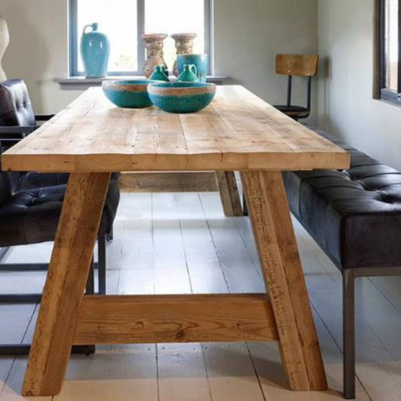 Scandinavian modern hotel restaurant simple dining table solid wood family dining table living room table and chair combination