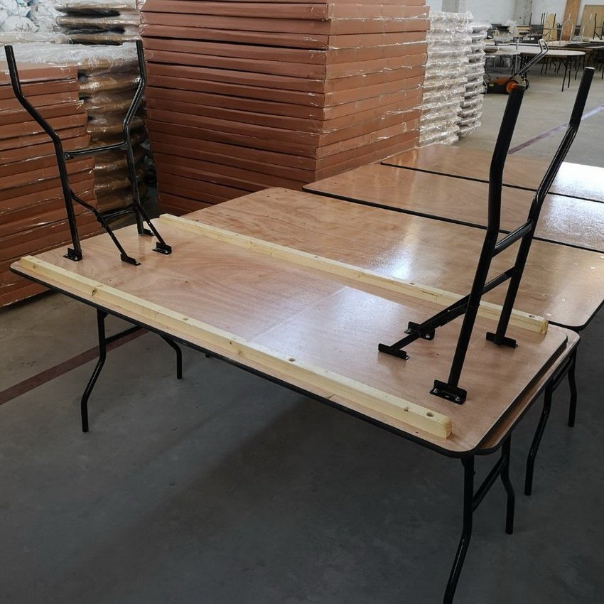 Heavy Duty rectangular wooden outdoor folding picnic table portable 6ft foldable folding dining table for banquet hotel event