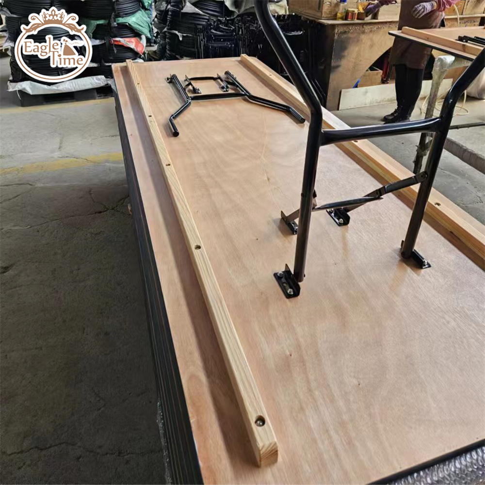 Factory Direct Supply Wedding Rectangle Customized Banquet Dining Solid Wooden Table Restaurant Wood Table