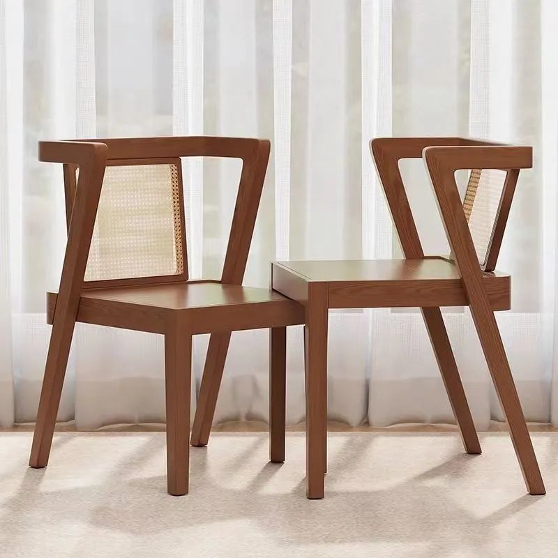 Hot Selling American Cafe Restaurant Bistro Cafeteria Vintage Rattan Backrest Solid Wood Top Dining Table And Chairs Combination