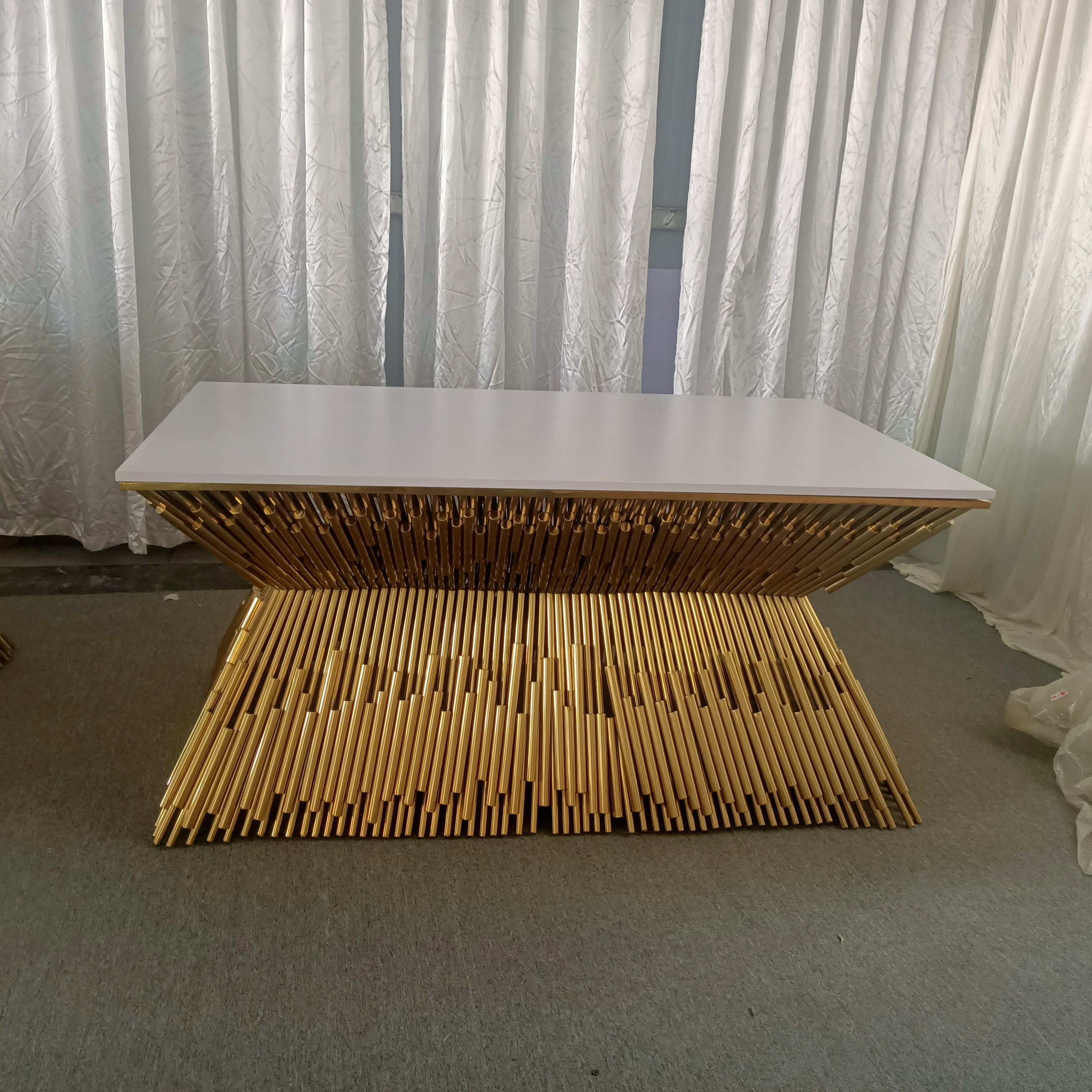 Stainless Steel Table Rectangle Luxury Dining Table Luxury Wedding Gold Stainless Steel Cake Groom and Bride Table