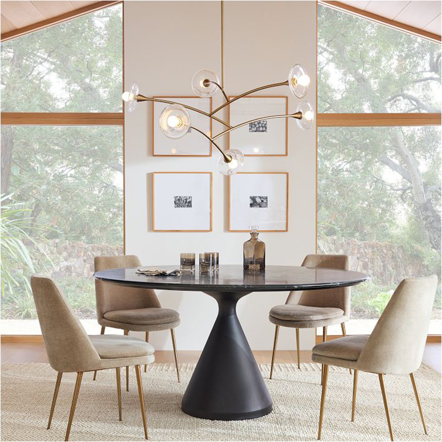 Best Selling And Chair Table Supplies Restaurant Hotel Bar Customized Decoration