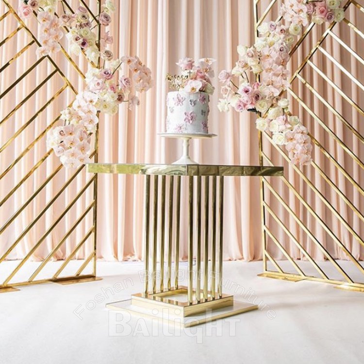 Newest Design Wedding Decoration Stainless Steel Mirrored Cake Table