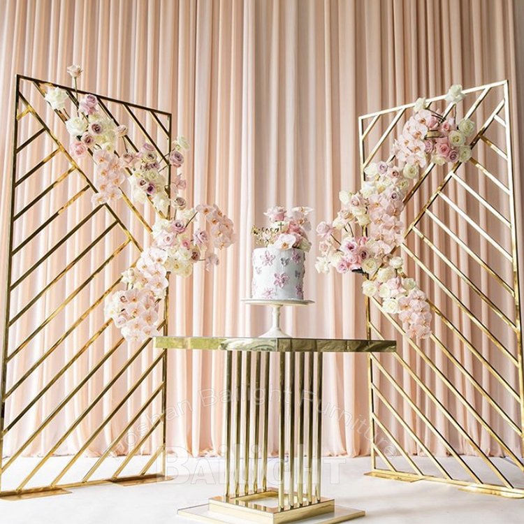 Newest Design Wedding Decoration Stainless Steel Mirrored Cake Table
