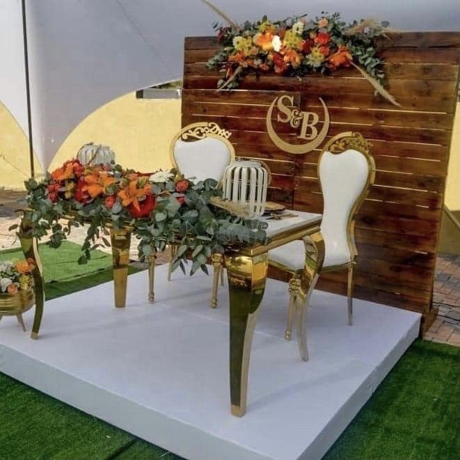 Modern Stainless Steel Hotel Furniture Dining Table For Wedding Events Suppliers