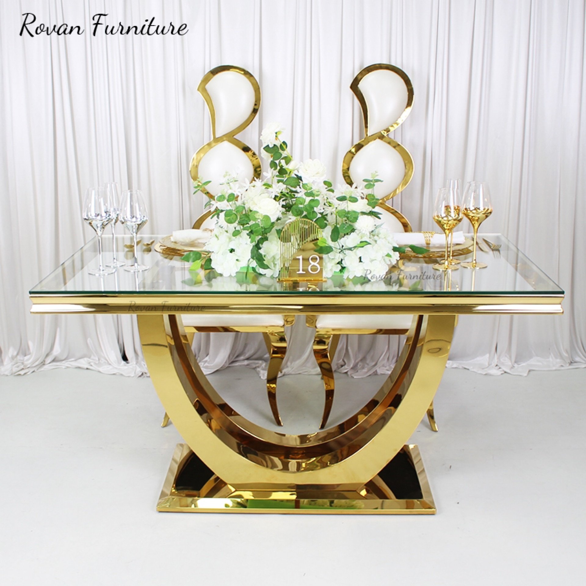 New style luxury rectangular gold stainless steel wedding table with glass tabletop for event used