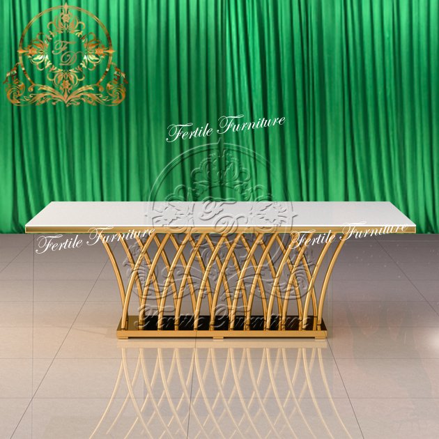 Elegant Design Style Gold Centerpieces Foshan Mid Century Modern Dining Table Modern Luxury