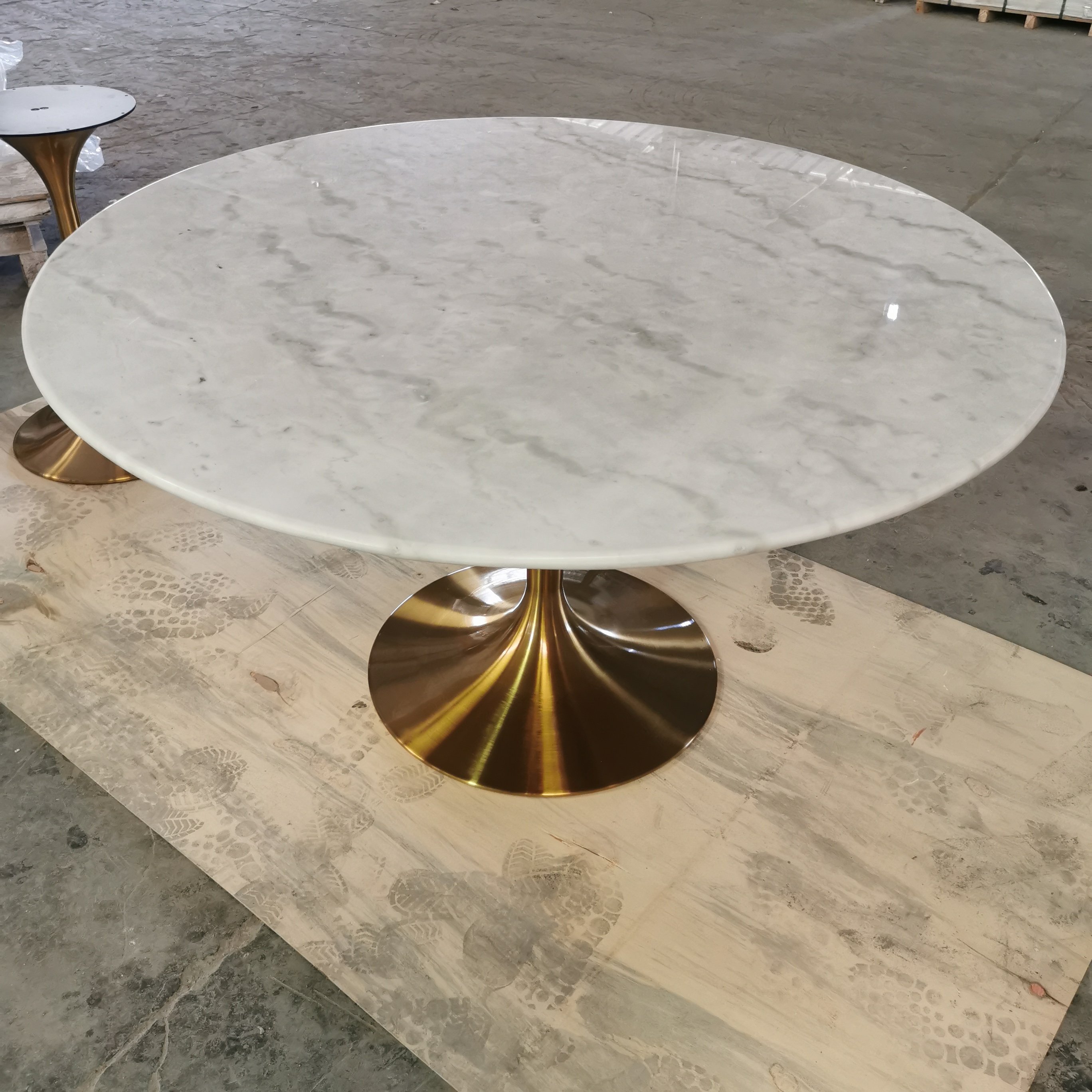 Focus on customized 120cm 6 seater round marble dining table set 6 chairs tulip legs