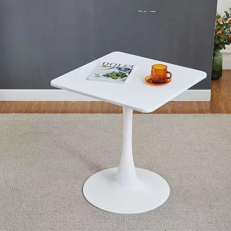 Simple and casual Nordic style milk tea coffee table balcony small round table