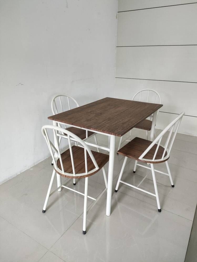 Furniture Dining Room Sets MDF Top Dining Tables Home Furniture BSCI Powder Coating Modern Panel European Wood Kitchen Table