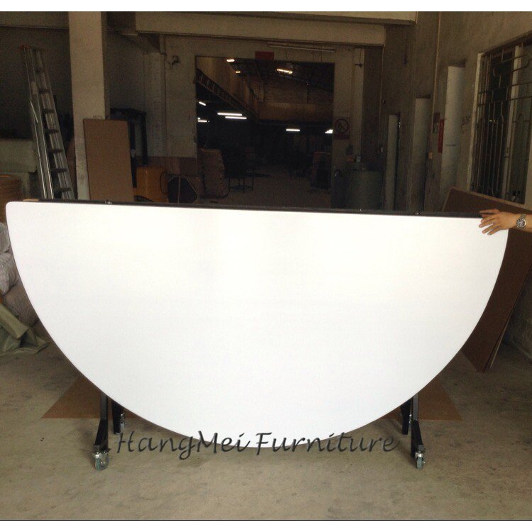 Folded PVC round banquet table with wheel for events