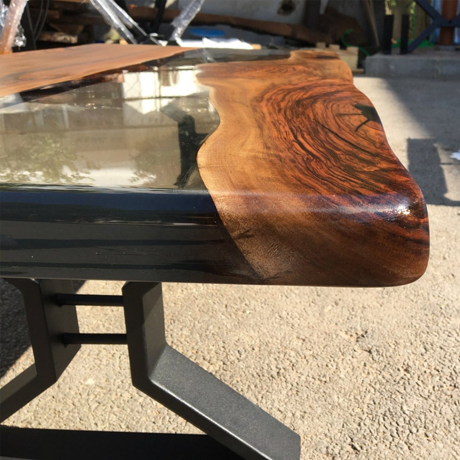 Table Wood Crystal Clear Epoxy Resin Hot Sale Beautiful Solid Dining Room Furniture Hotel