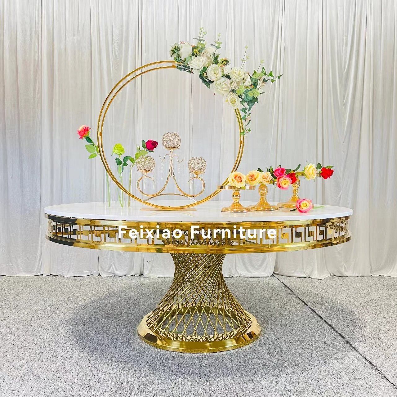 Modern wedding furniture gold stainless steel round dining tables set for event