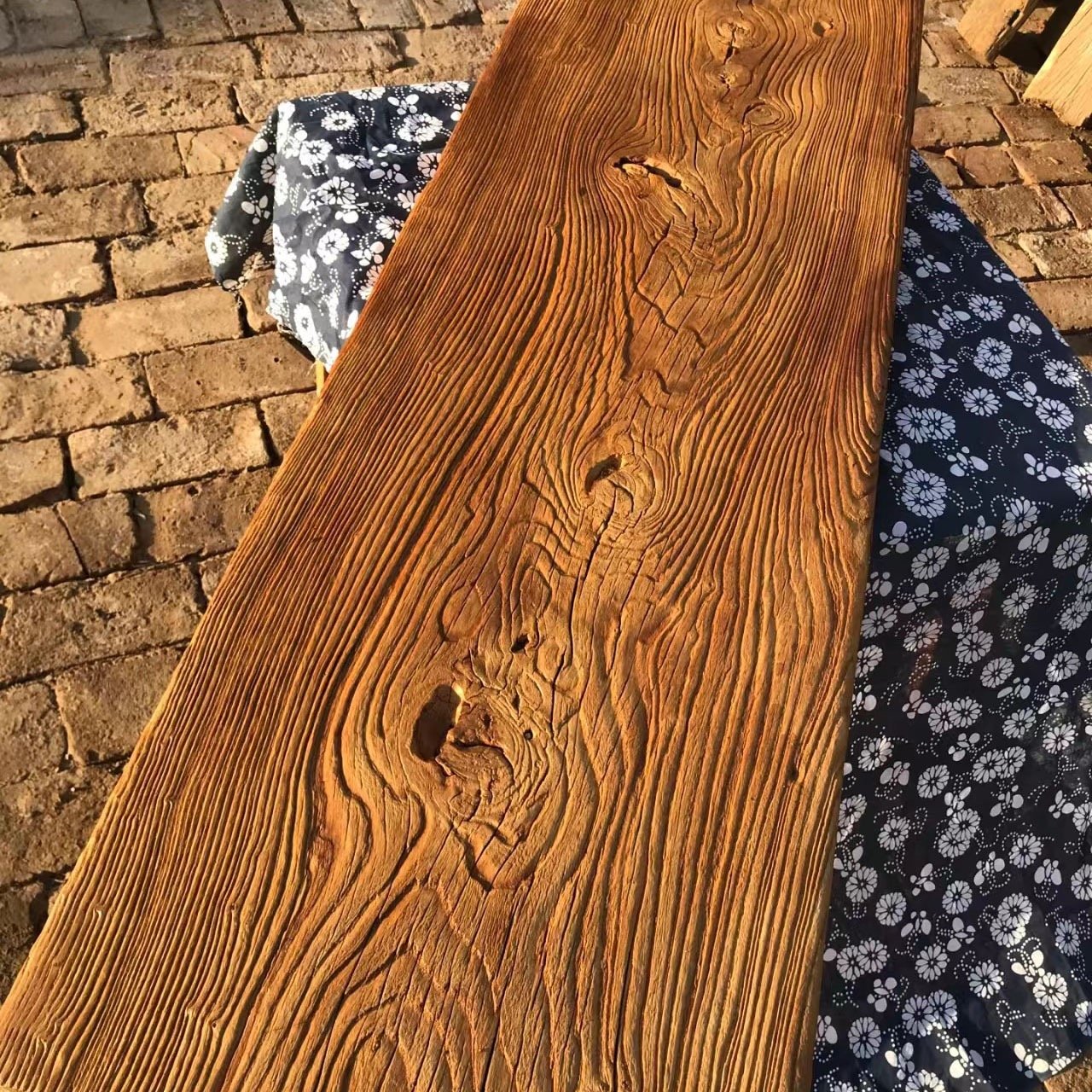 Old Elm Wood Textured Weathered Board Home Furniture Door Panel Tea Table Wooden Bar Counter Wholesale Tabletop Options