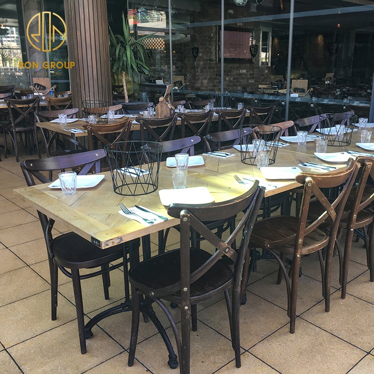 Wholesale Restaurant Cafe hotel table and chairs top Custom Design Square Round Solid Wooden hotel Table set seater