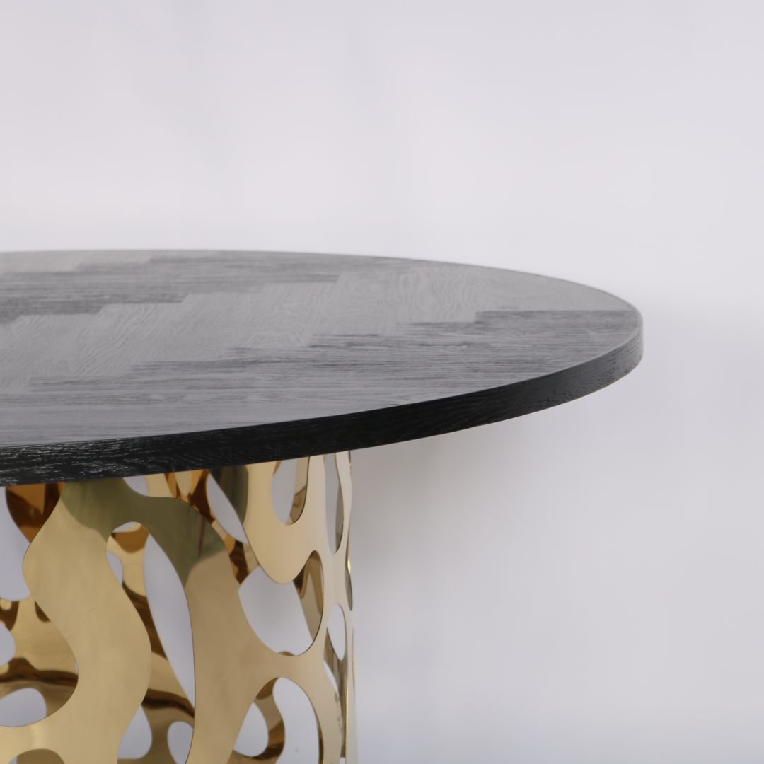 Luxury Modern Round MDF plywood Table with Hollow-Carved Gold Stainless Steel Base Wedding Banquet Event Table