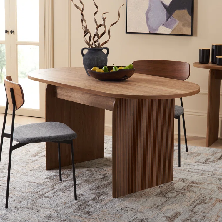 Best Sale Modern Nordic Wood Oval Dining Table with Wooden Legs for Dining Kitchen Room