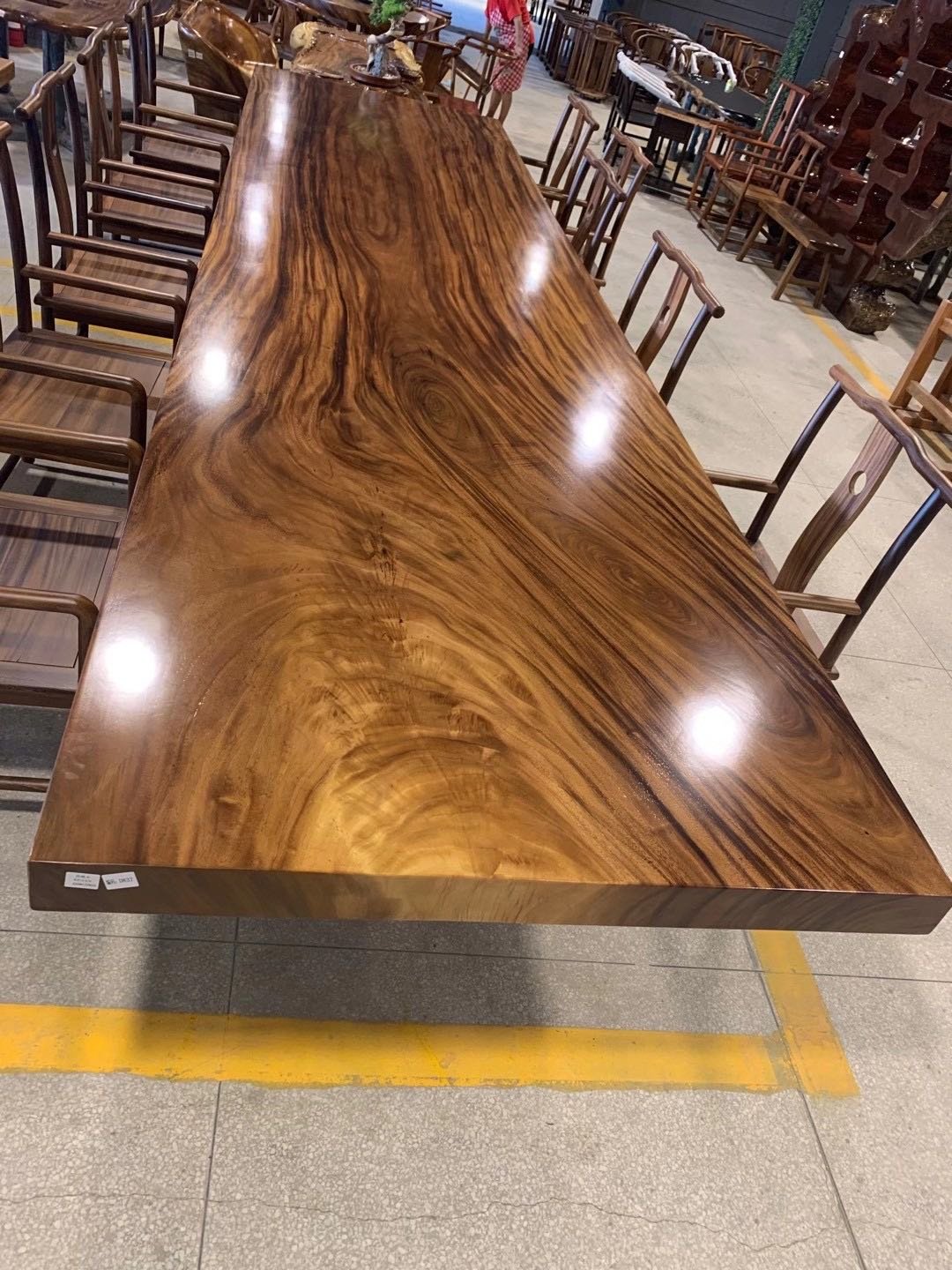 Latest home furniture wood slab straight edge 4 meter solid wood dining table