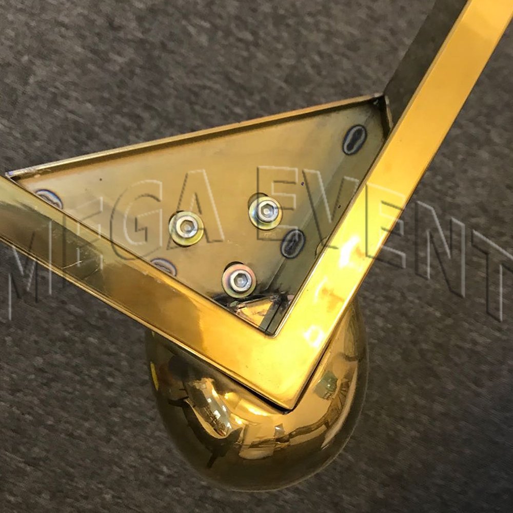 Factory wholesale Stainless steel dining table for event hotel furniture dining table for wedding triangle glass dining table