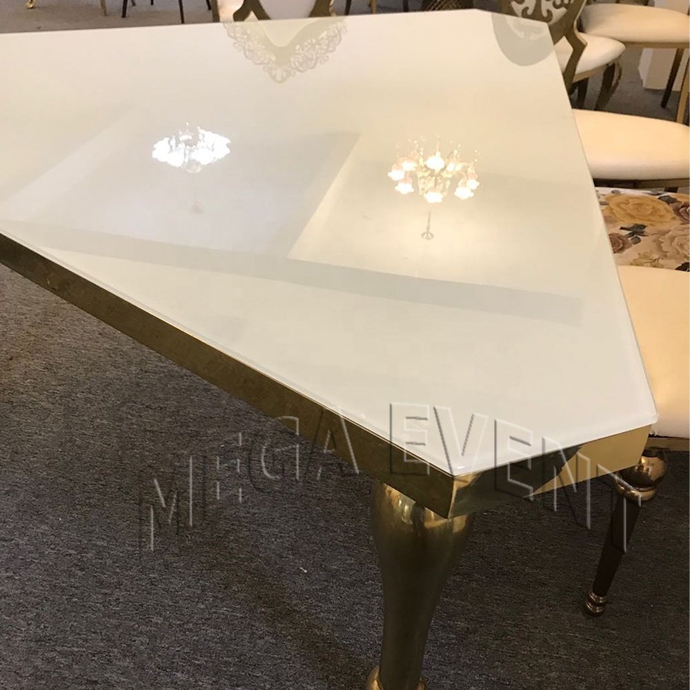 Factory wholesale Stainless steel dining table for event hotel furniture dining table for wedding triangle glass dining table