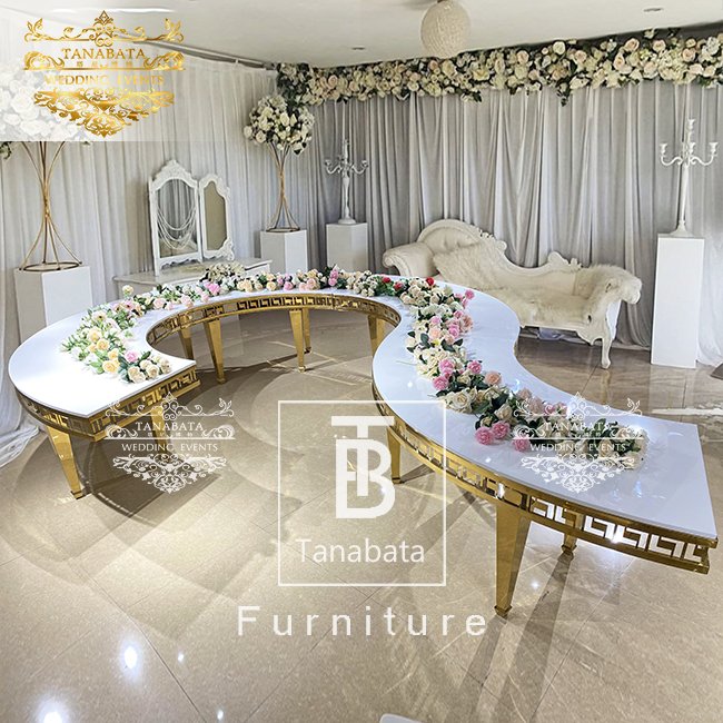 Banquet Furniture Half Round Gold Stainless Steel Serpentine Dining Table Modern