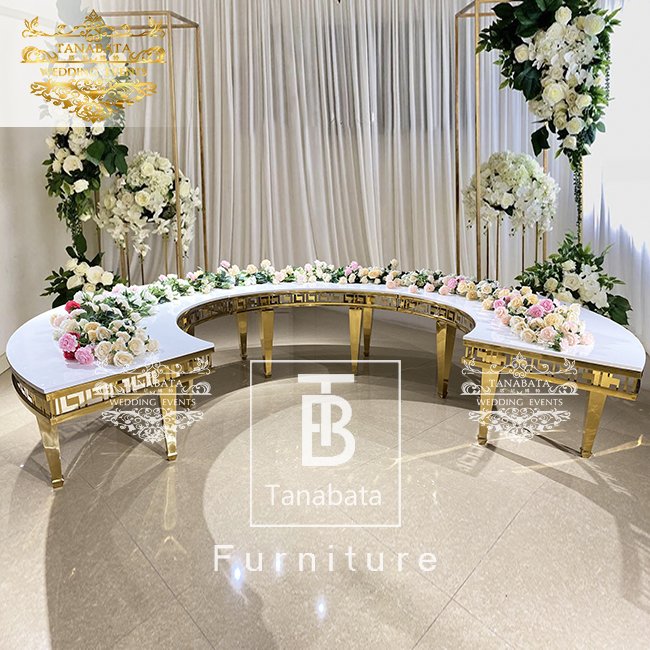 Banquet Furniture Half Round Gold Stainless Steel Serpentine Dining Table Modern