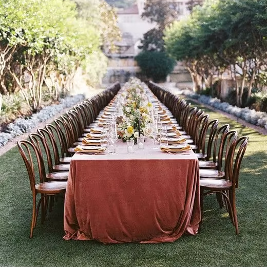 Best price North European and American style Hotel Wedding Banquet Decoration Circular Solid Color Patterned Table Cover