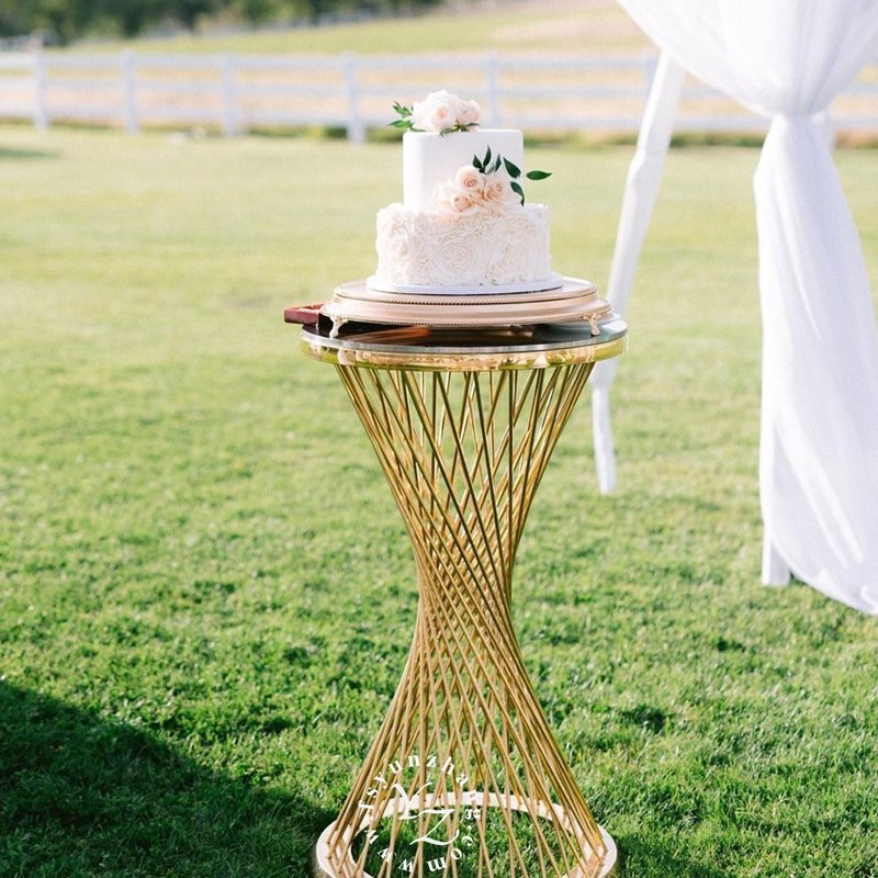 Luxury Stainless Steel Wedding Cake Stand Elegant Coffee Tables for Special Occasions