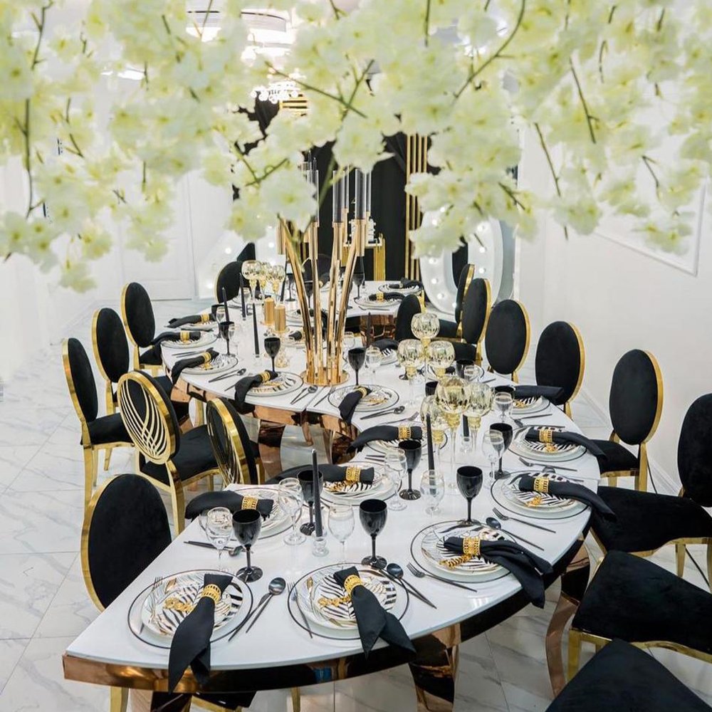 White Mdf Top S Shape Half Moon Wedding Table Dinning Table