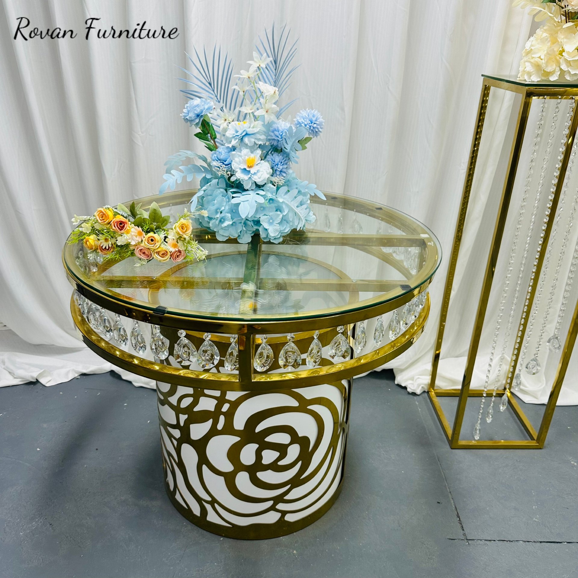 Event Party Furniture Gold Dining Table Round Stainless Steel Frame Crystal Cake Table