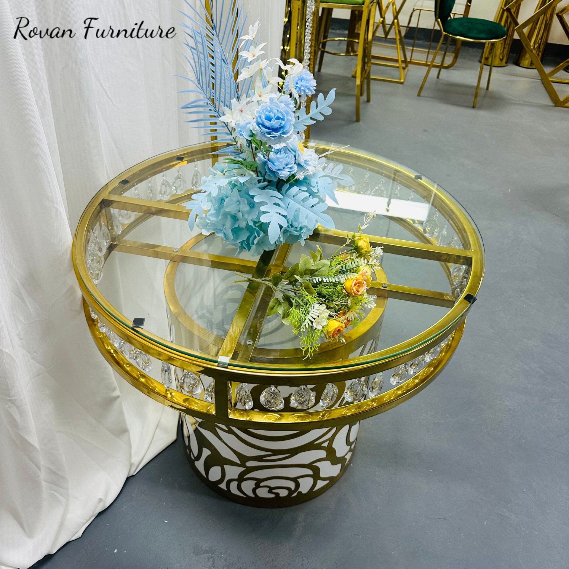Event Party Furniture Gold Dining Table Round Stainless Steel Frame Crystal Cake Table