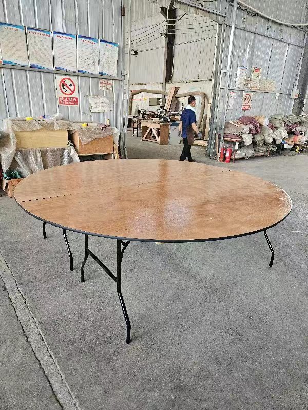 Traditional Classic Plywood Half-Round PVC and Aluminum Side Wood Table For Restaurant And Wedding Event