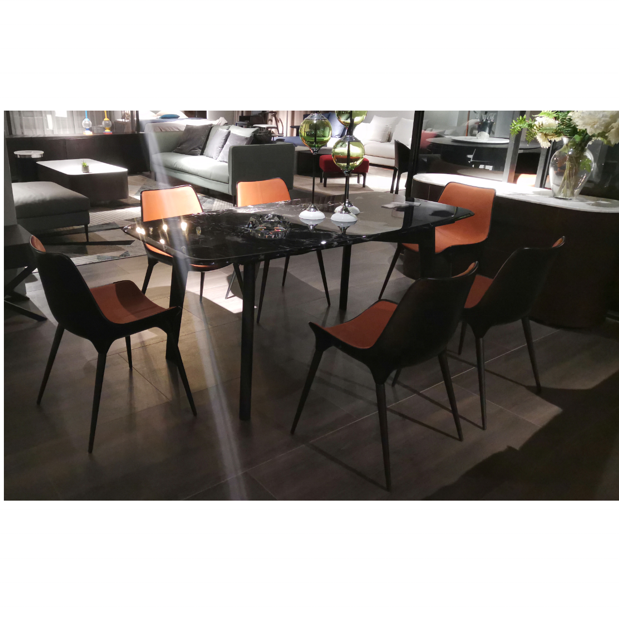 Italian Style Different Natural Marble Options Dining Table Solid Wood Table Leg Dining Sets
