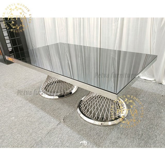 Serpentine to Round Wedding restaurant banquet dining room furniture set of 4 with round table