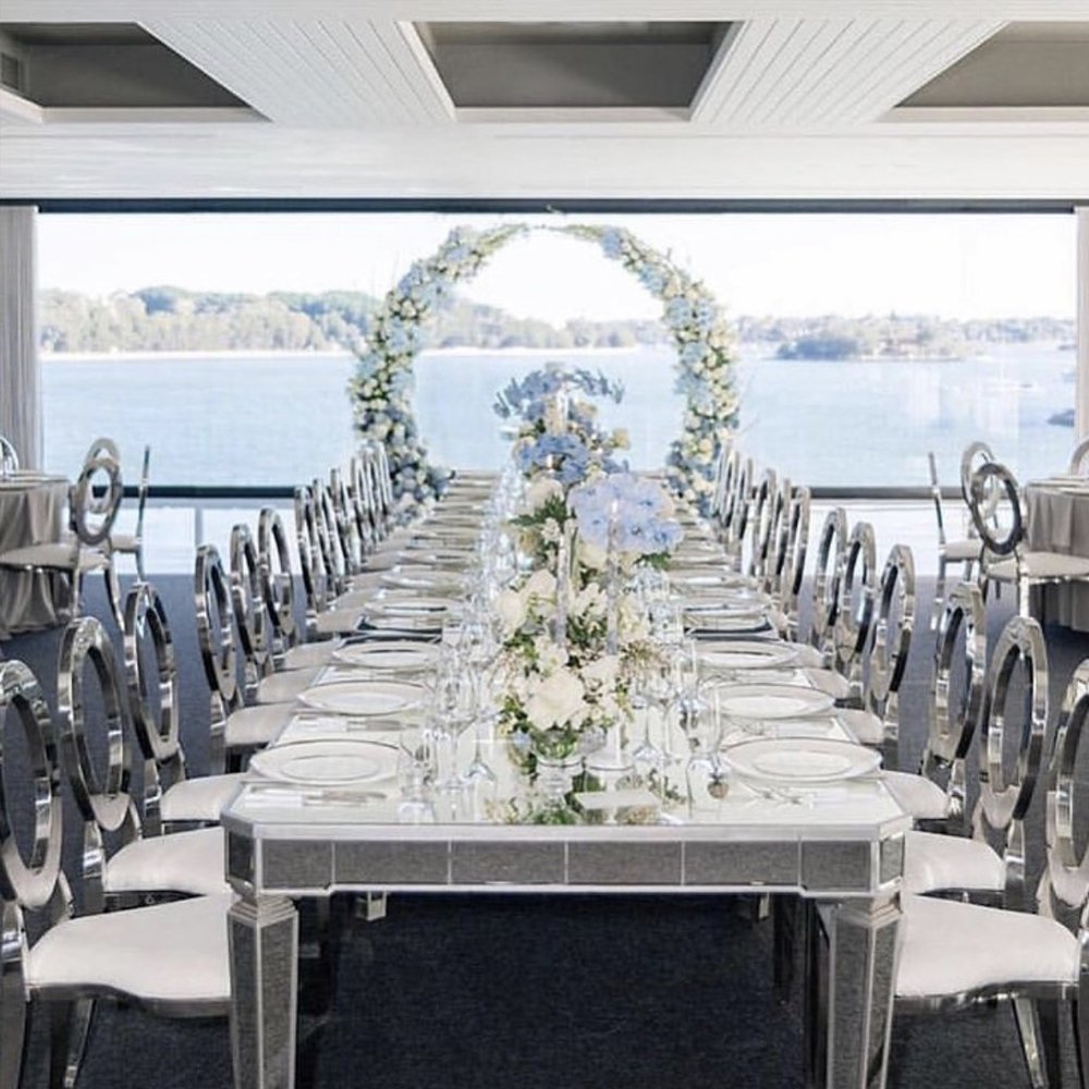Popular Minimalist Wedding Furniture Golden Stainless Steel Bridal Table For Wedding Dining Table