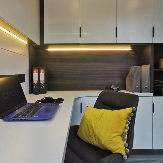 Garden Pod home office Soundproof Acoustic Office Pod with Glass Door and Table