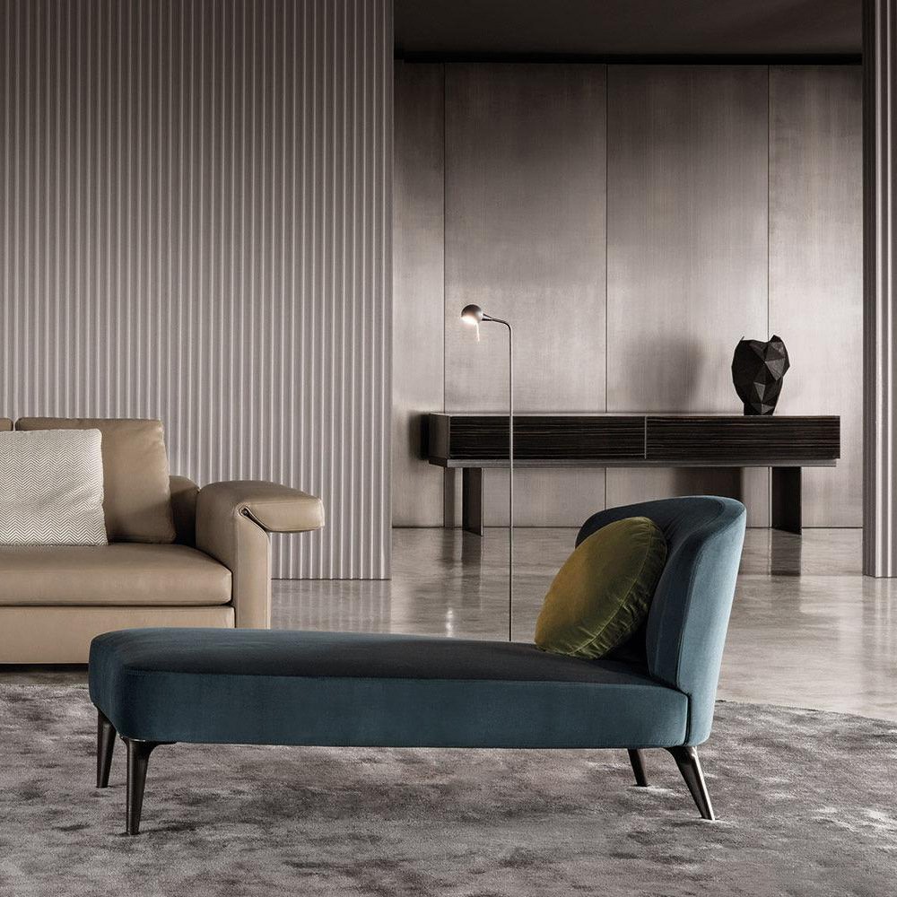 Italian luxury fabric single sofa with steel feet toffee recliner for hotel rooms, bedrooms, living rooms