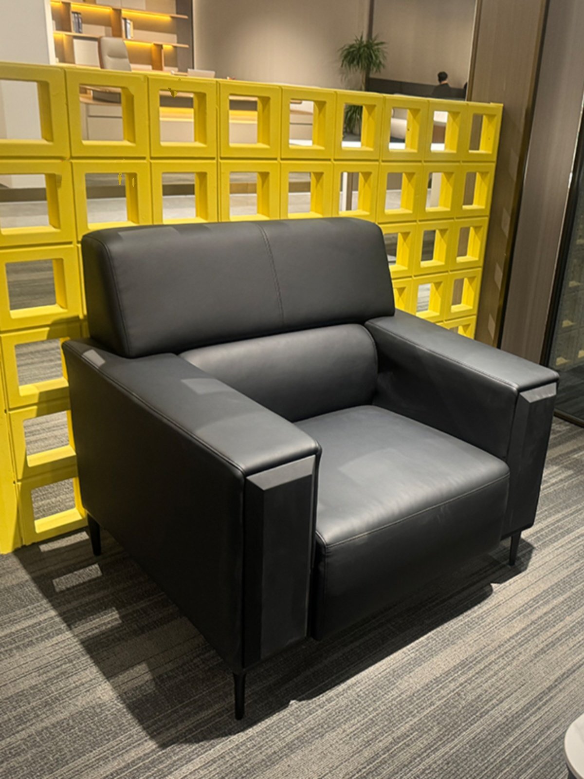 Modern Nordic Design Modular 2-Seater Leather Office Sofa Set European Style Schools Workshops Home Offices Commercial Reception