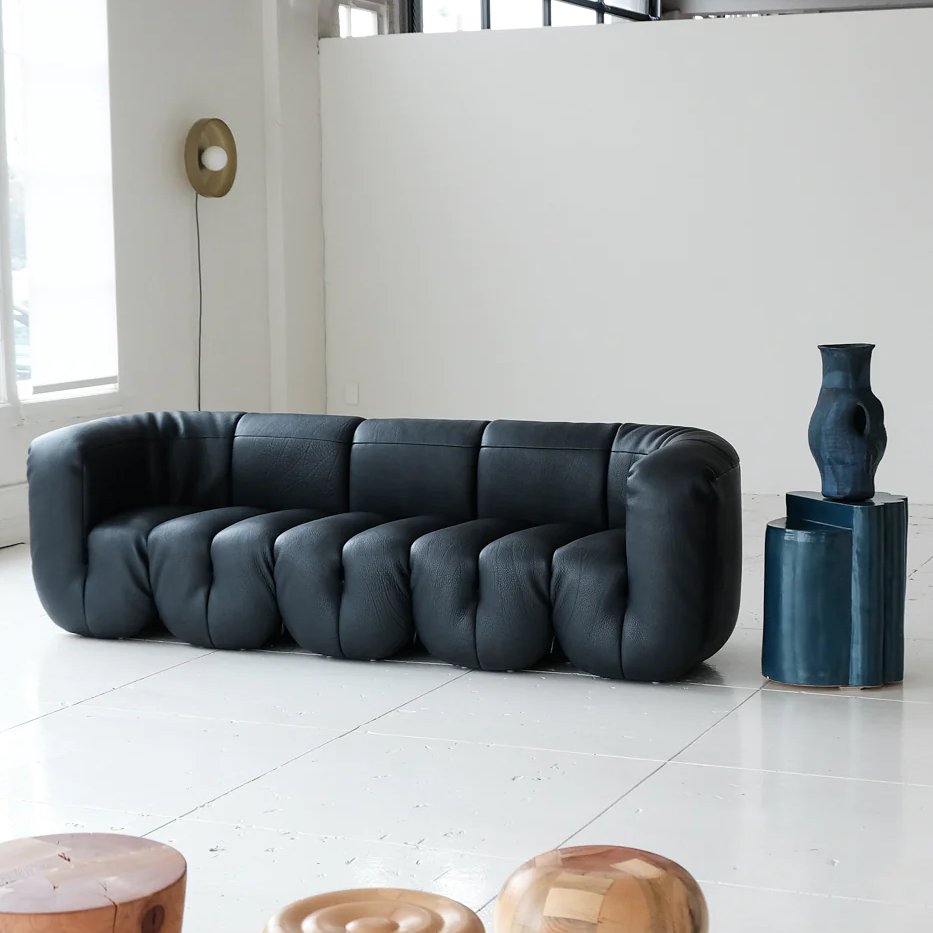 ATUNUS Modern Black Leather the DS 707 Sofa Philippe Malouin sofa living room furniture couches floor relax leisure sofa
