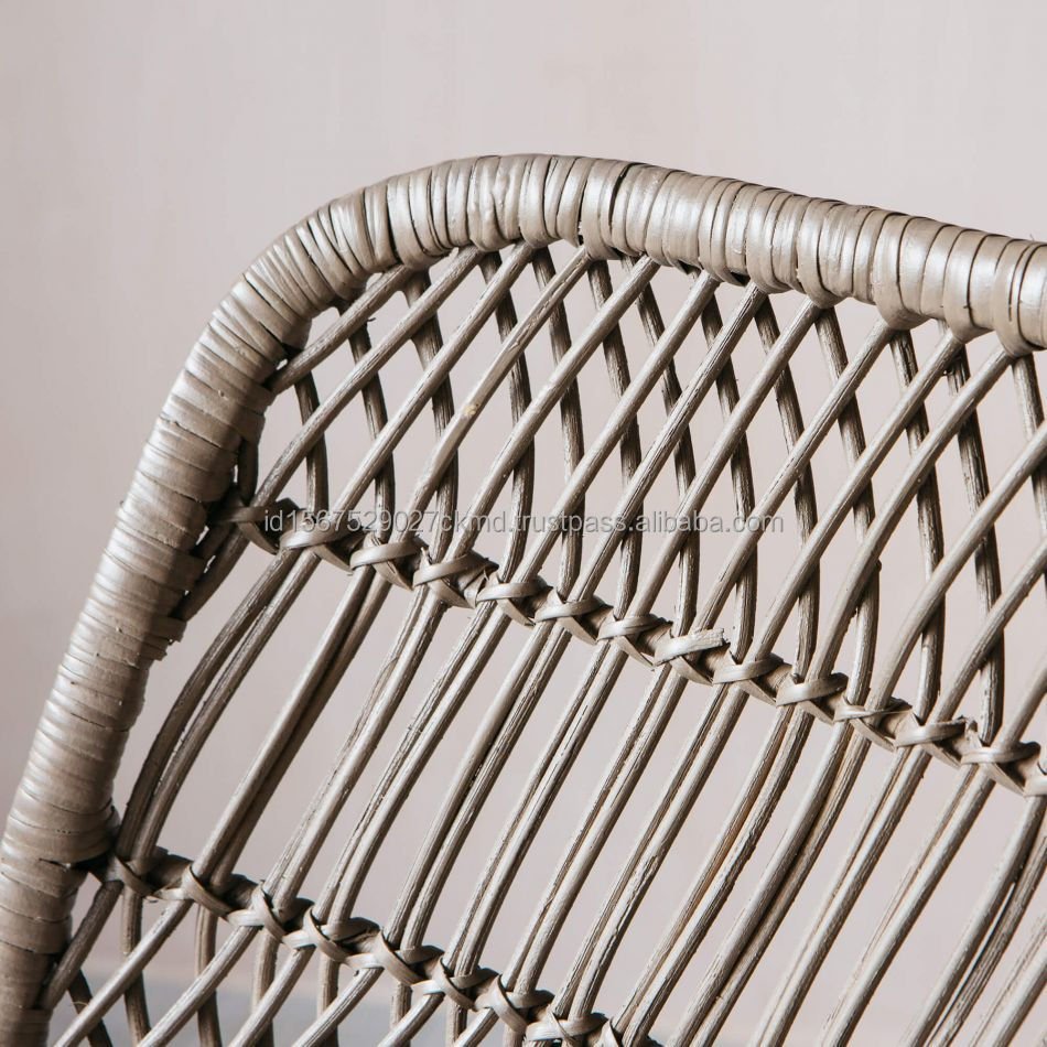 Best Seller High Quality Boho Chair Modern Pe Ratan Outdoor Metal Stack Dining Chair Garden Peacock Rattan Chair Supplier