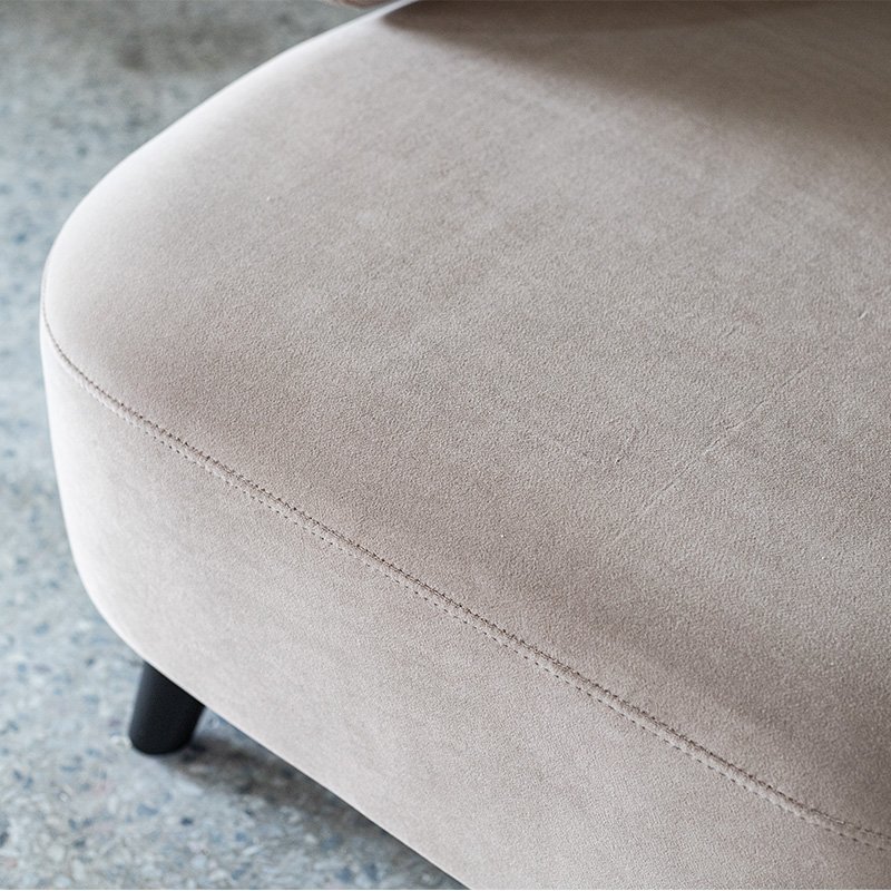 Hendry High Quality Living Room Sofas made with velvet sofa nordic style sofa chair Leisure Chair for lounge use